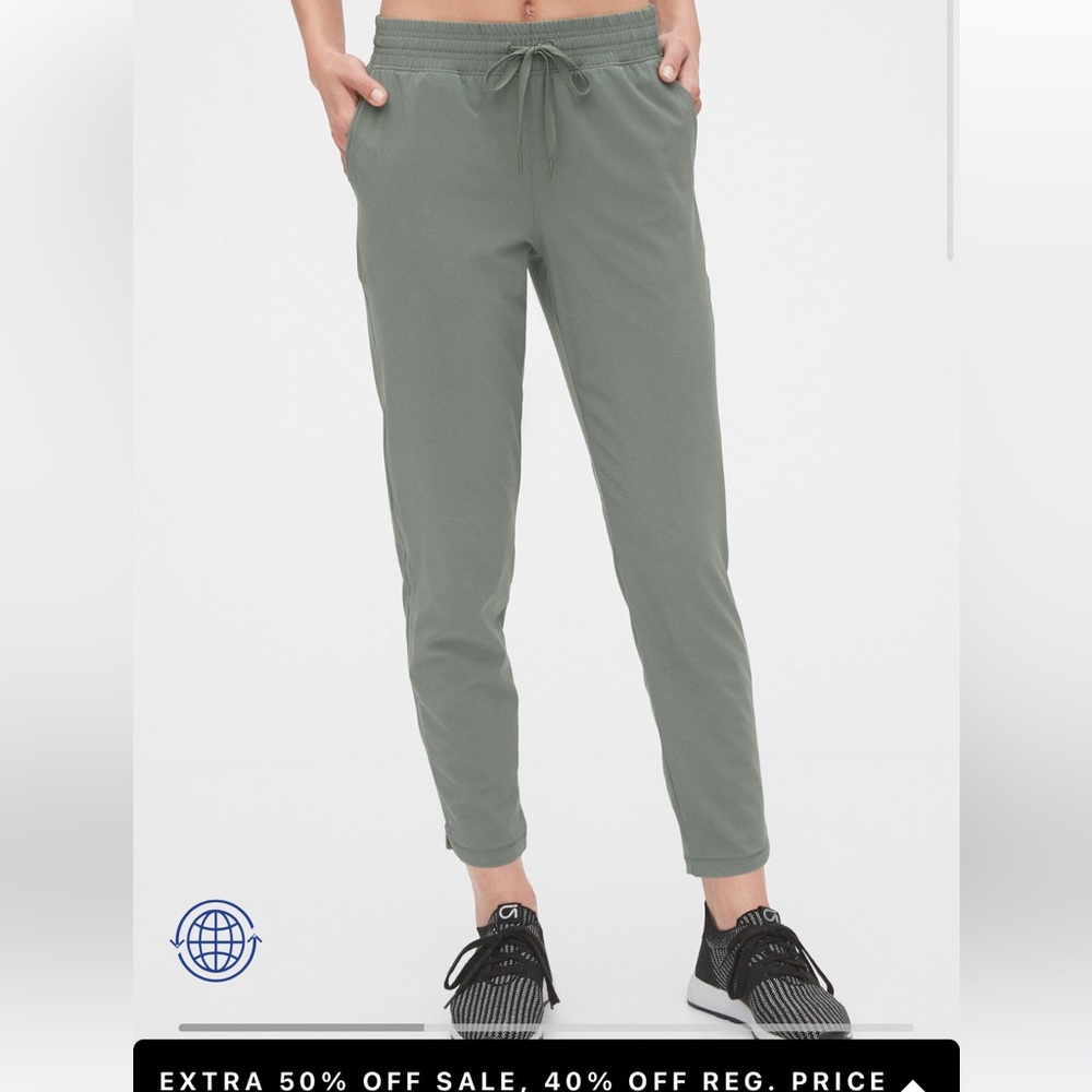 GAP FIT | RUNAROUND JOGGERS